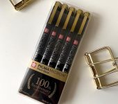Set pigma Micron black Barrel 100 años-SAKURA